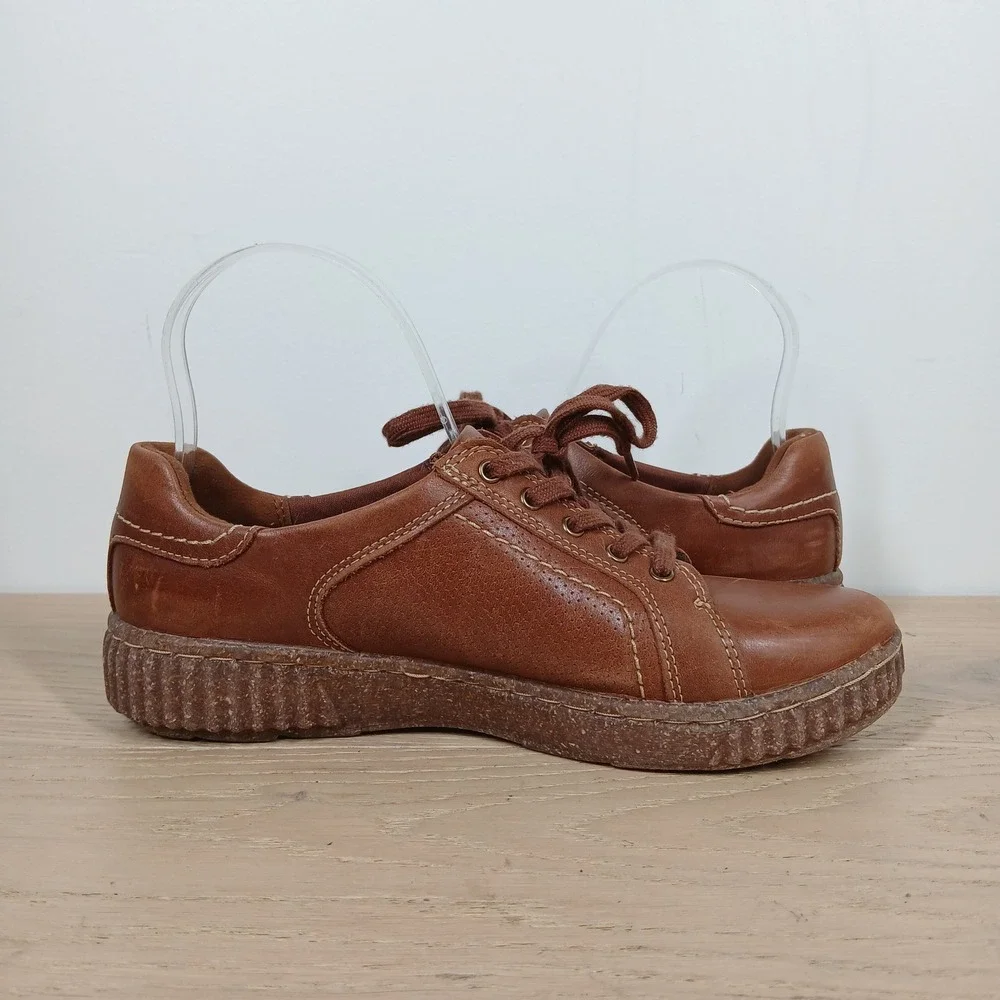 Clarks Collection Sneakers Womens 7 Brown Leather Platform Creeper Comfort Retro